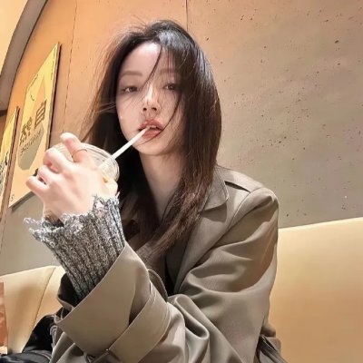 比基尼怪女